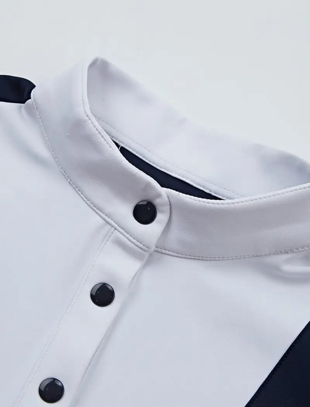 Camisa Ecuestre Manga Larga – Ajustable y Transpirable